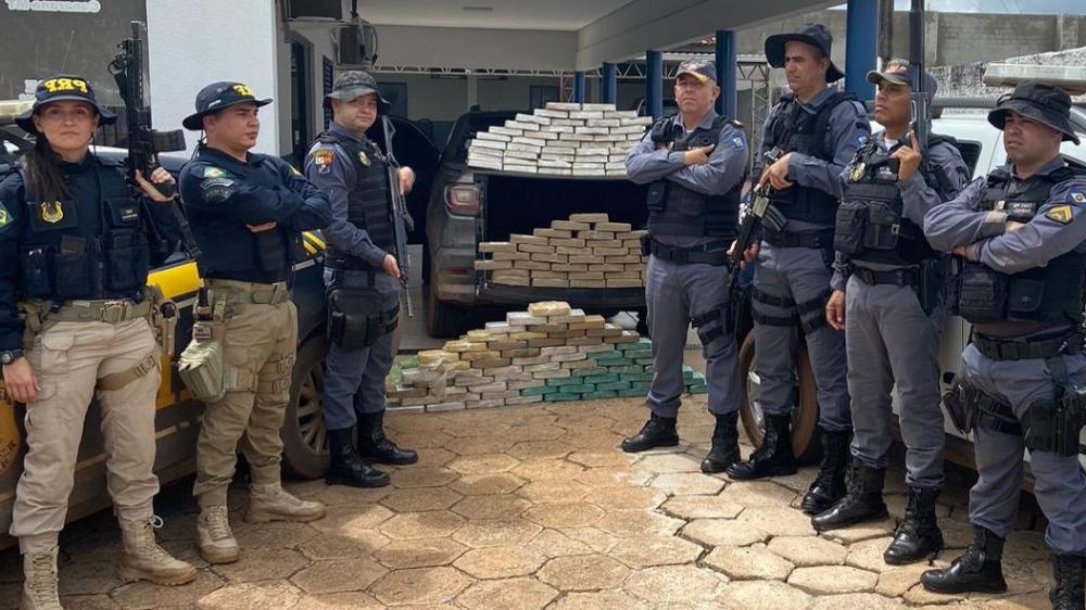 Polícia Militar e PRF apreendem 150 tabletes de cocaína em Canarana