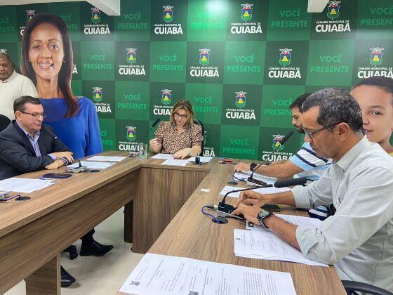 Contrariando relatório do TCE, Demilson vota pela rejeição das contas da Prefeitura de Cuiabá