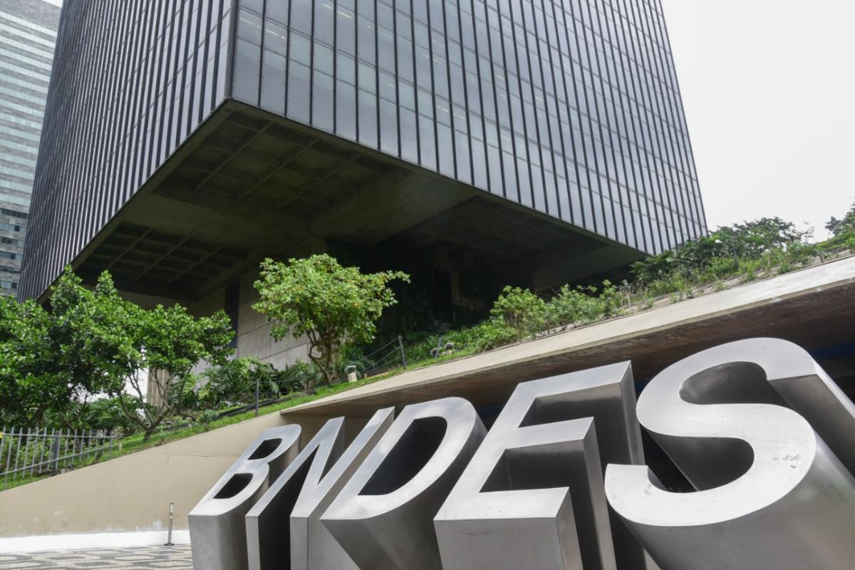BNDES amplia disponibilidade de crédito para telecomunicações em R$ 1,1 bi