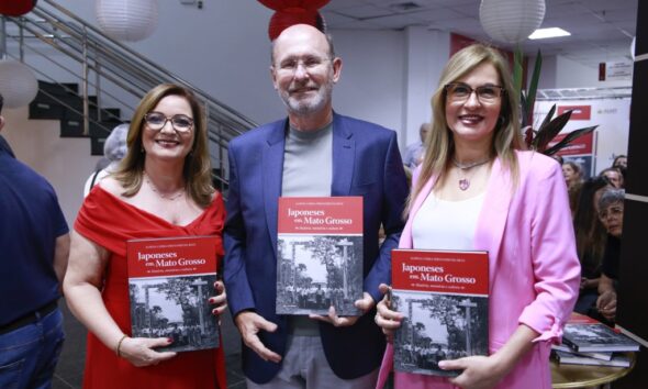 Assembleia lança livro que conta história da migração japonesa em Mato Grosso