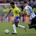 Brasil perde para Argentina e amarga 6° lugar nas Eliminatórias da Copa
