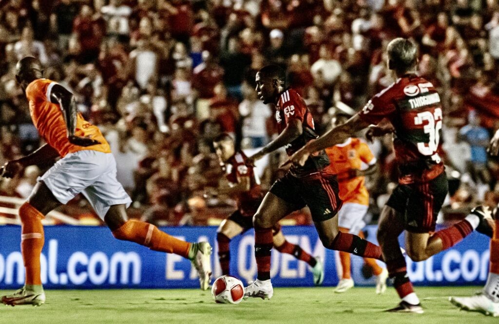 Flamengo empata com o Nova Iguaçu na segunda rodada do Carioca