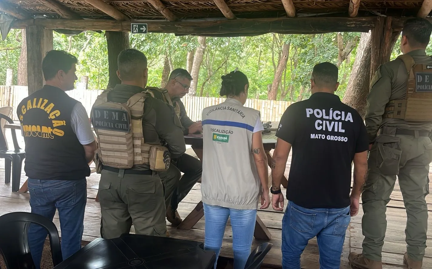 Polícia interdita frigorífico clandestino que funcionava em peixaria de Cuiabá